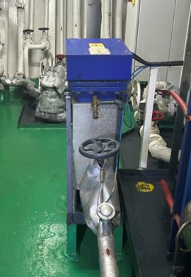 Calentador el&eacute;ctrico de combustible del motor principal.jpg